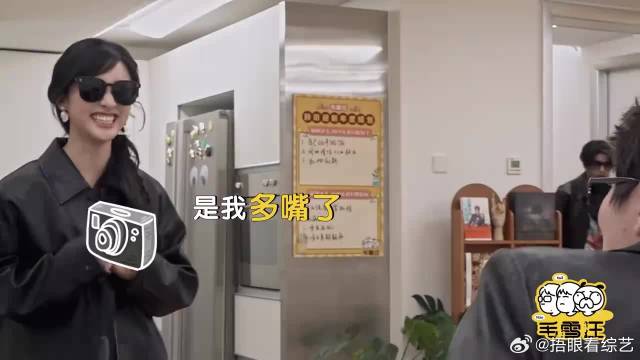 你对合作的男艺人心动过吗？沈月当场震惊：这是能问了