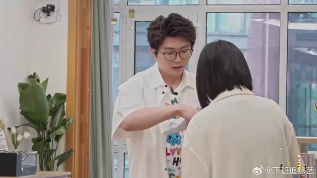 沈月家中竟有其他男子，一句闺蜜老公，毛不易立马放松