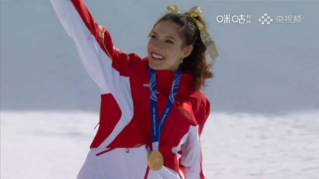 来看看网球选手高芙心中的谷爱凌是什么样的