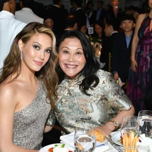 从奥运冠军到时尚偶像，谷爱凌的跨界转型成功的关键因素有哪些？