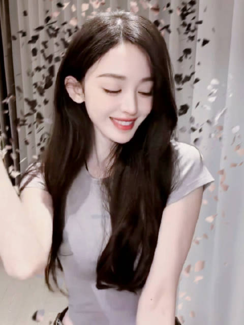 娜扎跳舞，开疆拓土，没地别硬跟！