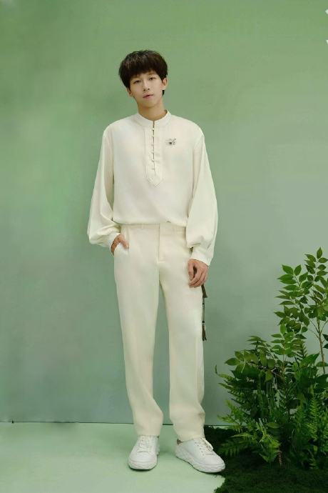 林高远的设计风格如何体现其“中式美学现代演绎”的理念？