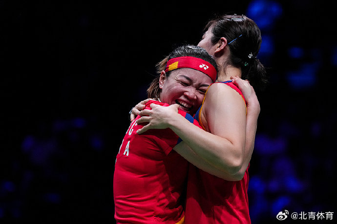 国羽男单上一次获得世锦赛或奥运冠军是什么时候？