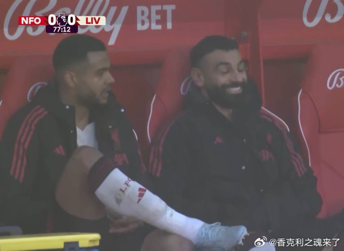 即将到来的利物浦对阵狼队的比赛，斯洛特可能进行哪些关键战术调整？