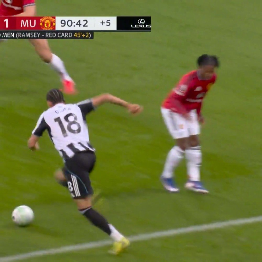 英超 第29轮，纽卡斯尔联2比1曼联