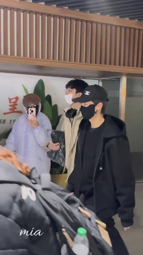 林高远上海飞北京平安落地了