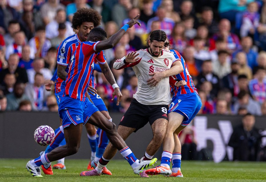 热刺四连败状态低迷，水晶宫客场保平争胜