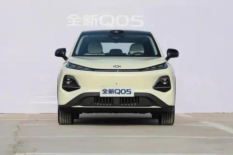 都是10万左右高颜值SUV，长安启源全新Q05和比亚迪元UP，怎么选？