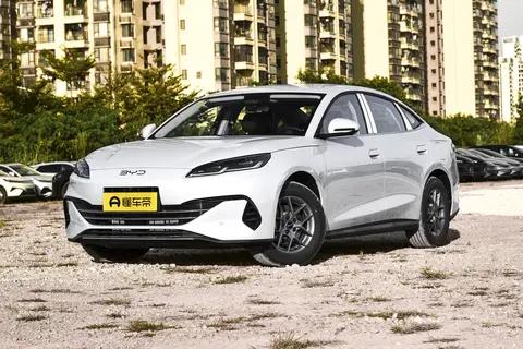 续航零焦虑，空间够宽敞：海豹06 DM-i座舱体验评测