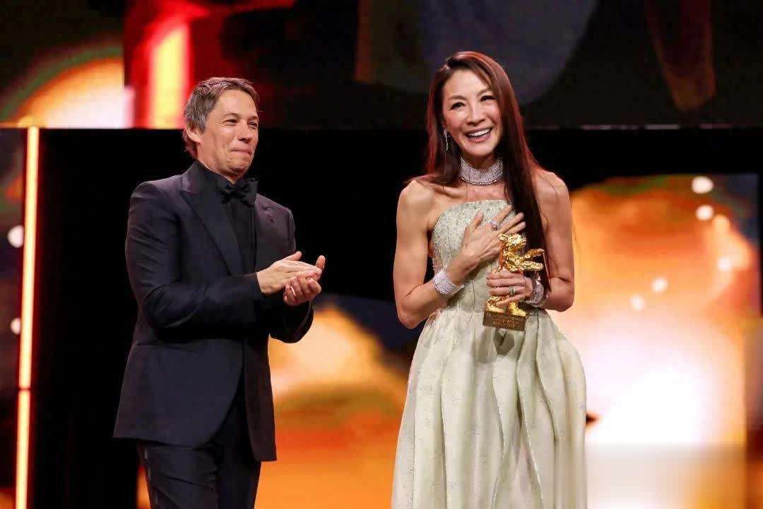 拿终身成就奖就退休?杨紫琼:我还要大干一场