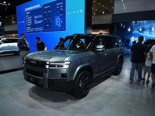 17.98万起＋1300km续航！方程豹钛7家用会后悔吗