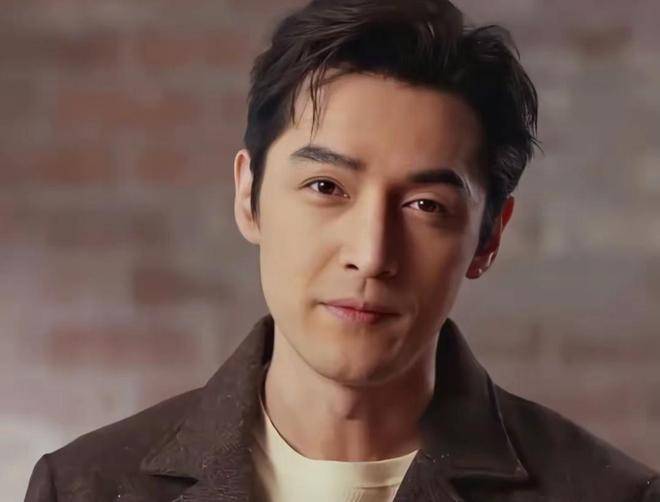 从头到脚皆可替?《生命树》43岁胡歌的扮相,给流量偶像上了一课