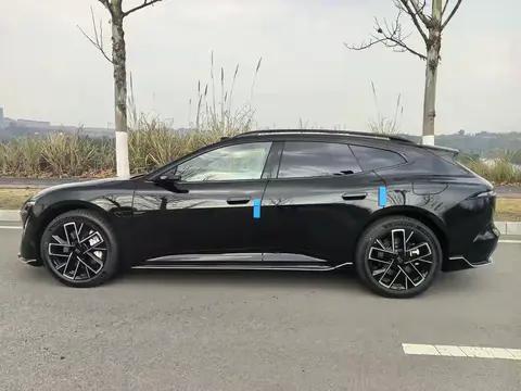 极氪、阿维塔、小米，到底谁最懂中国人的“性能梦”？