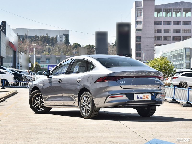 出行新伙伴，秦PLUS伴我前行