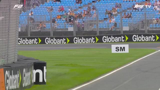 凯迪拉克车手Herta首场F2练习赛撞车退赛