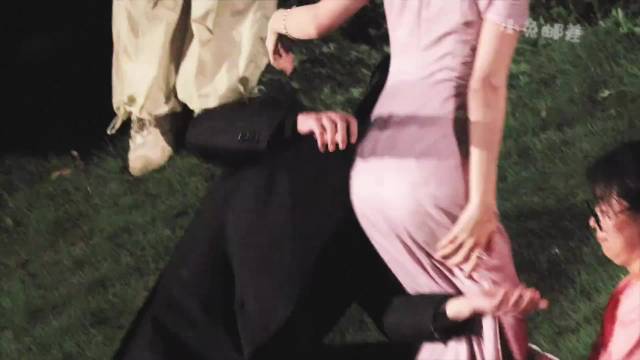 王楚然172cm高挑身姿展东方古韵，旗袍时装尽显女性体态美