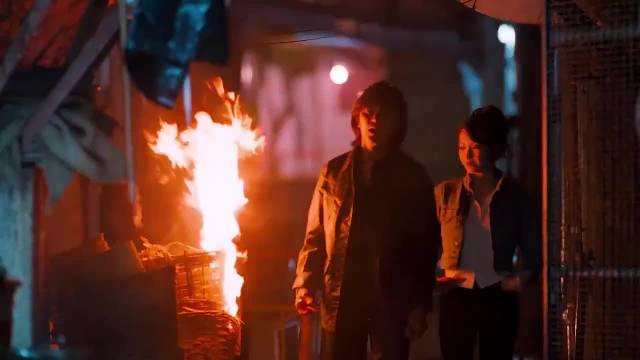 上一世我阿坤被打死，这一世我梳中分穿背带裤打篮球，不再插手洪兴的事