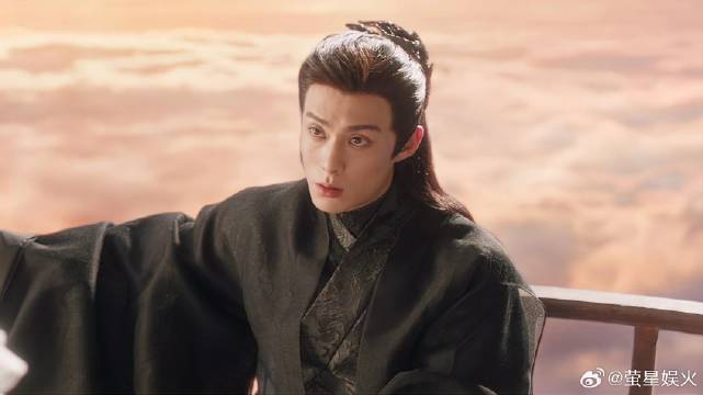 大强让小兰花开心 好让她去修命簿，哪料小兰花会错意