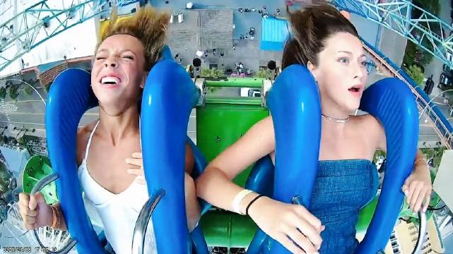 蓝衣服反复重启中，阎王：这个人怎么一闪一闪的