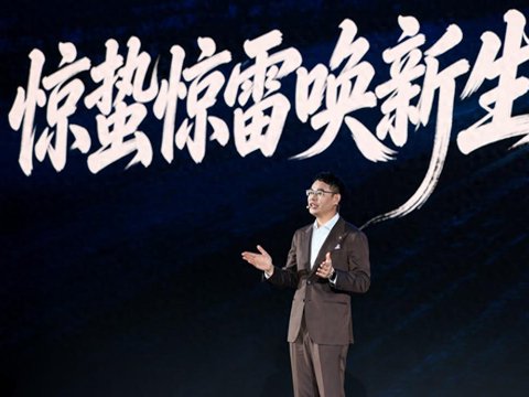 昊铂A800的科技“上坡”，价格“下坡”