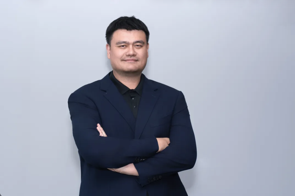 专访｜姚明：退役运动员进校园，体育教师是体教融合关键点