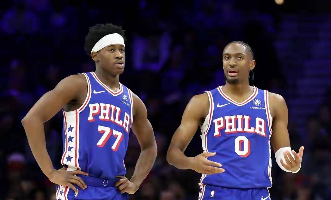 送他走吧!76人106-102险胜爵士，沃克狂砍22+10+2，马克西25+2+6_比赛_保罗·乔治都_主场