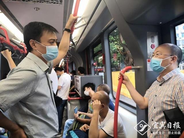 宜宾智轨：从零到日均1.5万名乘客