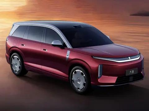 比亚迪大唐内饰官图发布，三联屏和七座布局，可选单电机和双电机