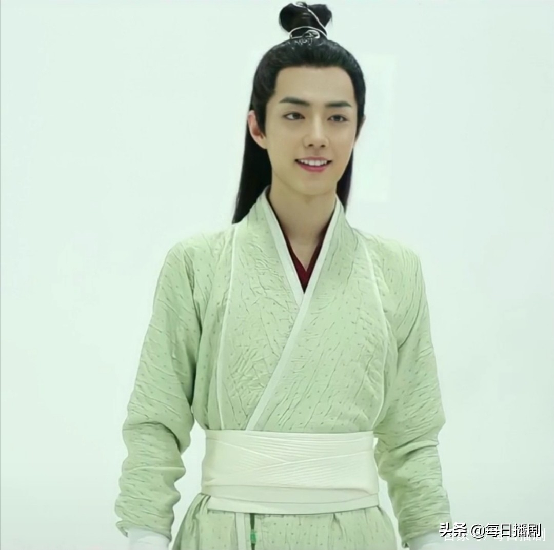 《陈情令》肖战初次造型与定妆照对比照片，2种风格，你喜欢哪个