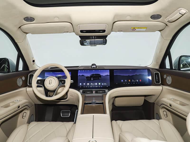 问界M9的目标市场和竞争对手有哪些?