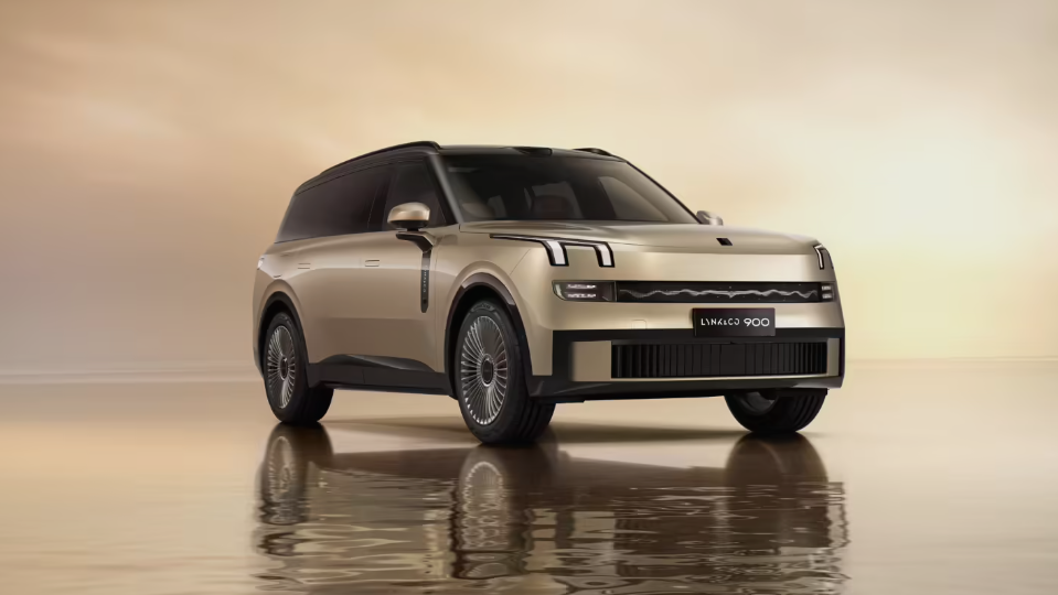 领克900大五座SUV官宣亮相，带来全新日冕金车色