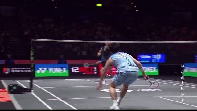 梁伟铿回球失误引争议，王昶表现克制