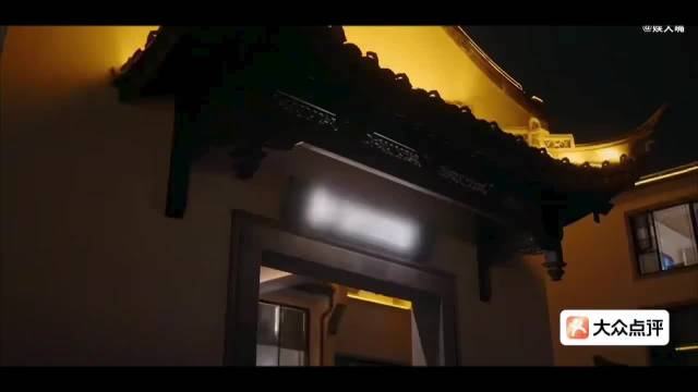 圈内大多是阶段性同事，圈外才是不用设防的真心，太懂这种感觉了