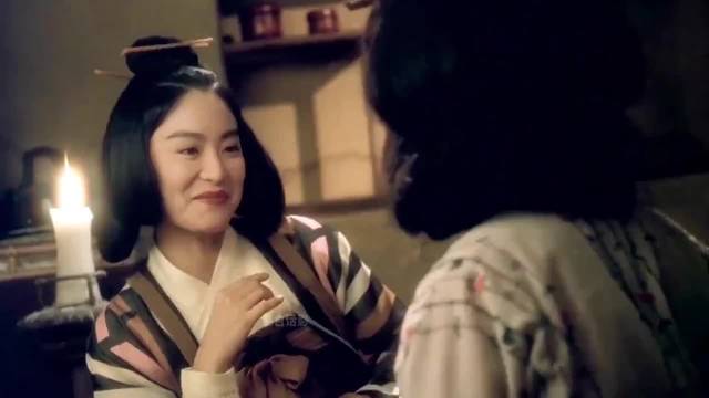 化妆这段至少看了十几遍，真的会被吴君如给笑死