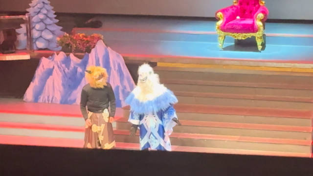 大早上赶场子看个冰雪奇缘吧