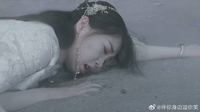 海市主要小兰花的命 下秒被长珩阻拦，真是太险了