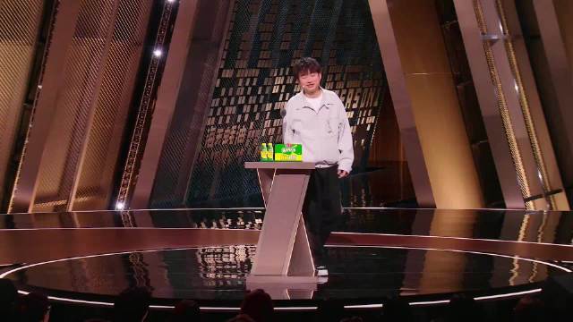 林书豪被吐槽退役跨界内娱，因站不上三分线怕斩杀线