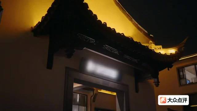 黄晓明称娱乐圈真心朋友不多，珍惜爆闪团友情