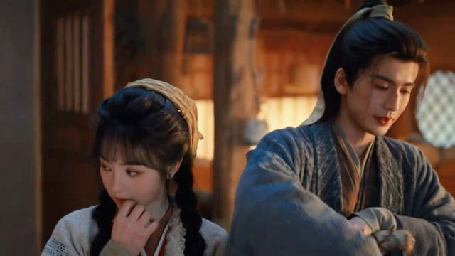 大伯抢地契被长玉打飞，招赘婿保房