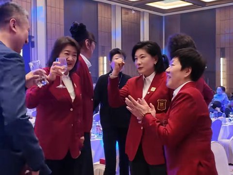 郭士强大方承认抢断富永启生：照我手打，他幅度有点大运我手上！