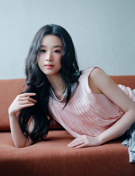 为什么王小亿剧内剧外的强烈反差会如此受观众喜爱？