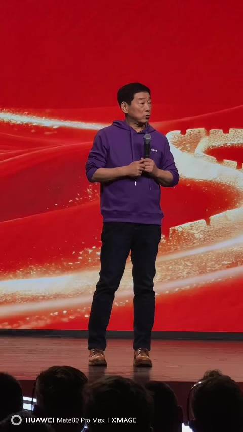 来欣赏一下魏建军魏总的脱口秀！太精彩了！