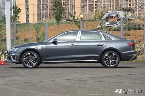 3月中型车抄底时刻:奥迪A4L,君威,红旗选哪款?