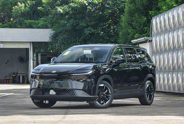 广汽丰田2025年电动化战略:铂智3X扛起销量大旗|凯美瑞|广汽丰田|新能源车型|新车|电动化战略|豪华品牌|铂智3x