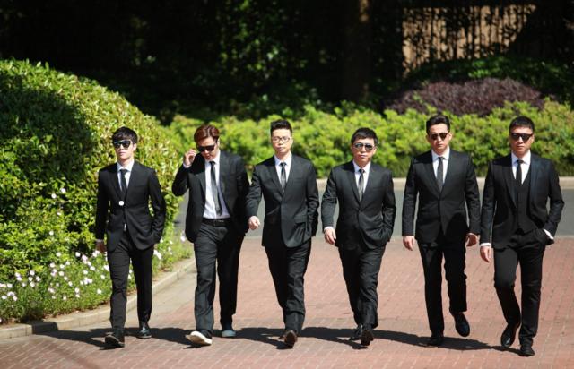 综艺:我们没剧本,《极限挑战》:我们有剧本,但没人按剧本走