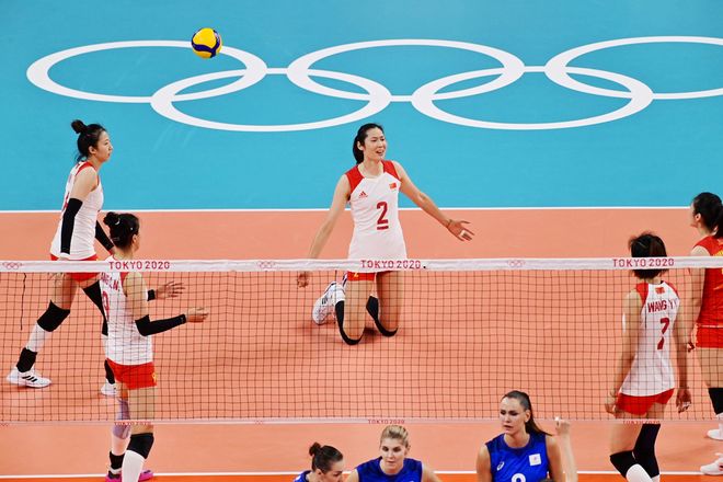 女排迎来新希望？郎指导回应退役，有望再次带队征战巴黎！