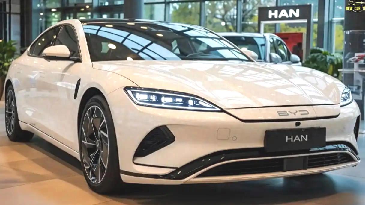 “冰箱彩电大沙发,2026款比亚迪汉把20万级轿车卷到头了?”