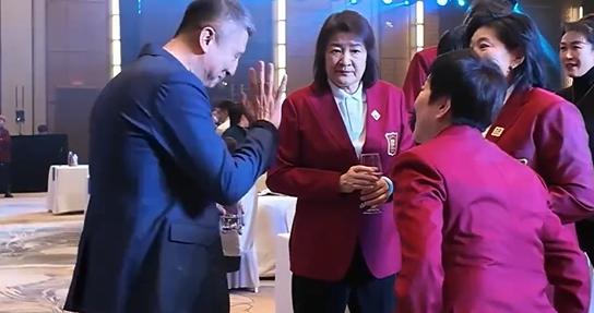 郭士强承认了！日本媒体称中国男篮胜之不武，或向国际篮联上诉