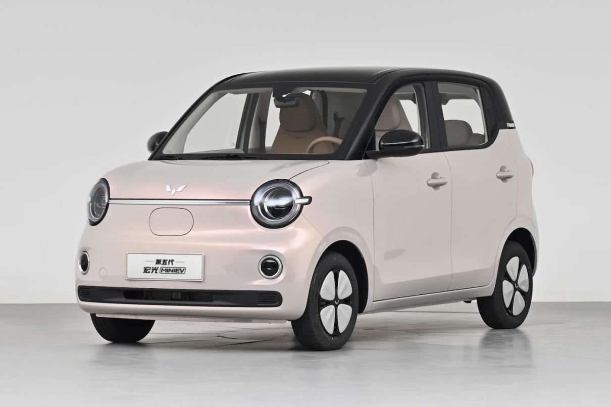 宏光MINIEV又曝新版本,不光颜值高、还能“开盲盒”