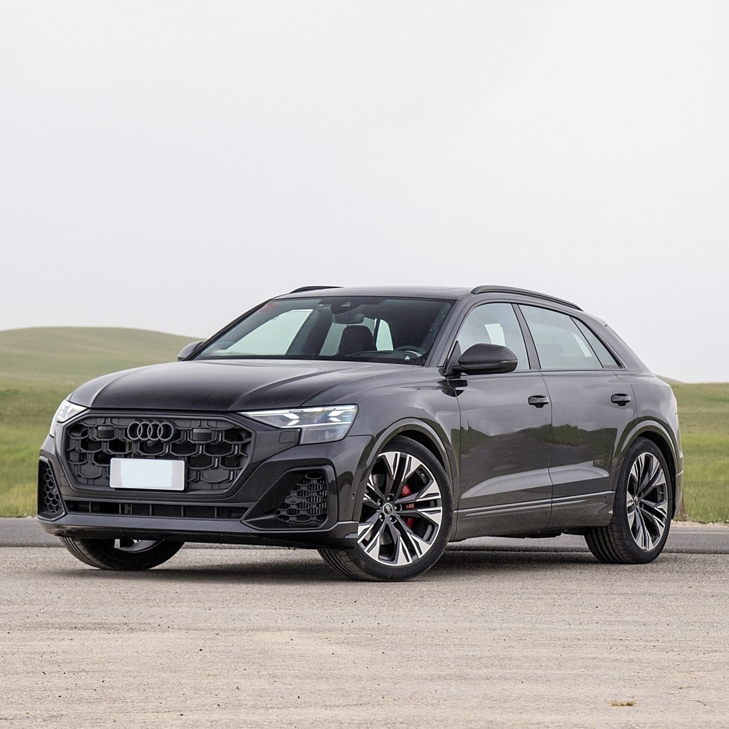 五款百万级豪华SUV硬核对决:性能、气场与价值的黄金支点_路虎卫士 2026款 110 OCTA_汽车